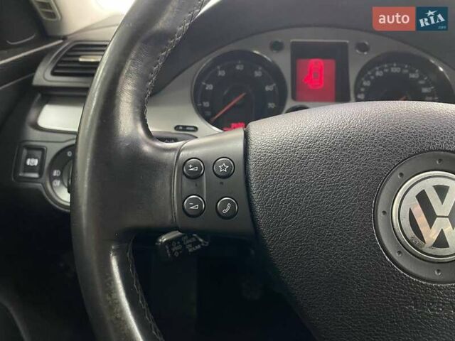 Сірий Фольксваген Пассат, об'ємом двигуна 1.8 л та пробігом 198 тис. км за 7490 $, фото 20 на Automoto.ua
