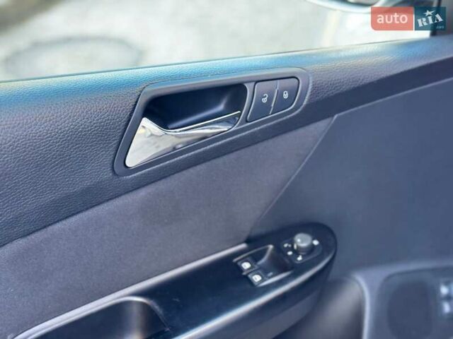 Серый Фольксваген Пассат, объемом двигателя 1.4 л и пробегом 306 тыс. км за 4800 $, фото 40 на Automoto.ua