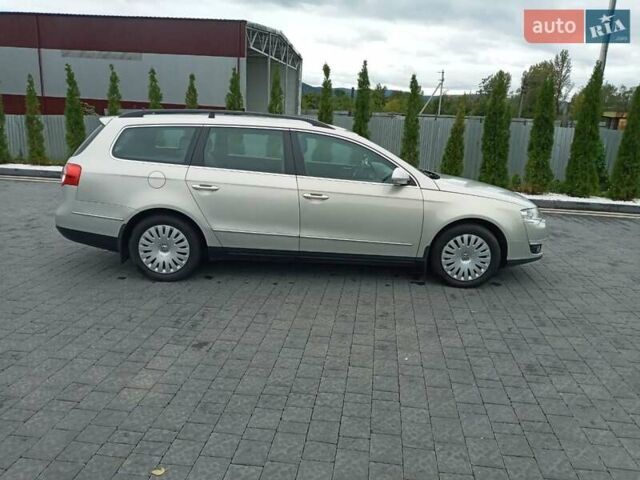 Серый Фольксваген Пассат, объемом двигателя 1.8 л и пробегом 215 тыс. км за 6600 $, фото 19 на Automoto.ua