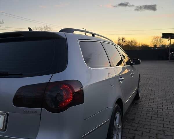 Фольксваген Пассат 2008 в Глубокой на Automoto.ua Серый Фольксваген Пассат, объемом двигателя 1.97 л и пробегом 385 тыс. км за 5999 $, фото 8 на Automoto.ua