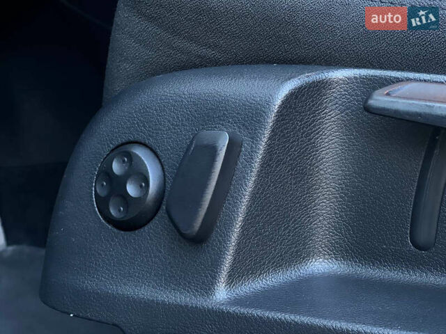 Сірий Фольксваген Пассат, об'ємом двигуна 1.97 л та пробігом 245 тис. км за 5999 $, фото 32 на Automoto.ua