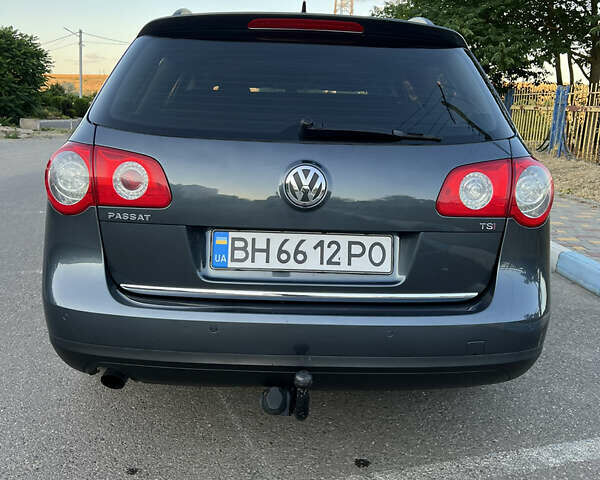 Серый Фольксваген Пассат, объемом двигателя 1.4 л и пробегом 256 тыс. км за 6800 $, фото 3 на Automoto.ua