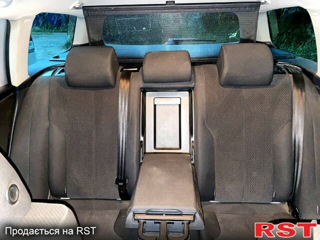 Сірий Фольксваген Пассат, об'ємом двигуна 2 л та пробігом 351 тис. км за 5000 $, фото 12 на Automoto.ua