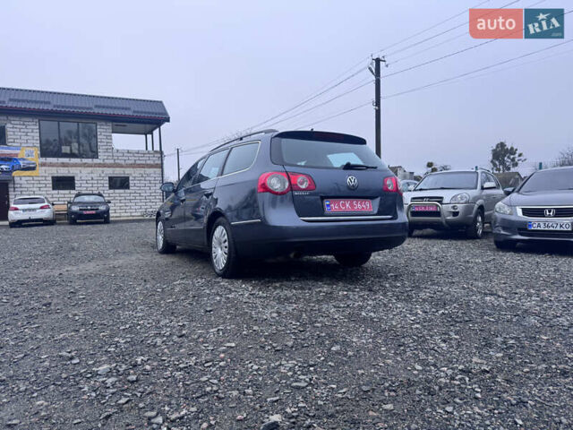Серый Фольксваген Пассат, объемом двигателя 1.6 л и пробегом 243 тыс. км за 6450 $, фото 21 на Automoto.ua