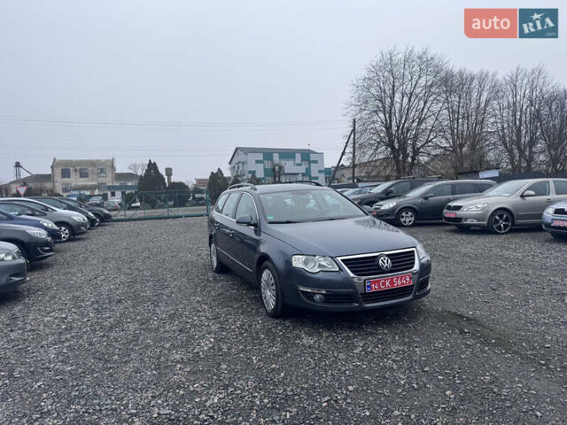Серый Фольксваген Пассат, объемом двигателя 1.6 л и пробегом 243 тыс. км за 6450 $, фото 2 на Automoto.ua