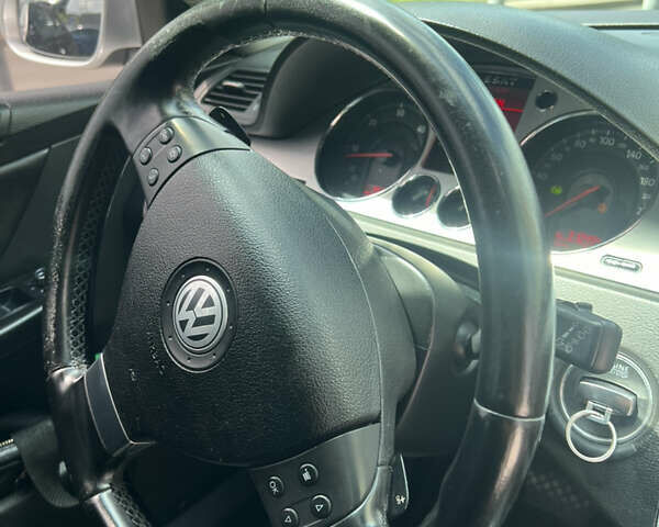 Сірий Фольксваген Пассат, об'ємом двигуна 1.97 л та пробігом 310 тис. км за 6700 $, фото 27 на Automoto.ua