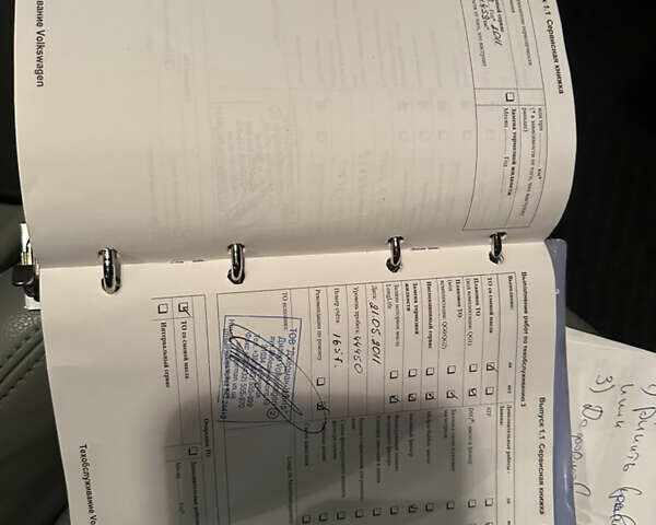 Серый Фольксваген Пассат, объемом двигателя 1.8 л и пробегом 227 тыс. км за 7450 $, фото 73 на Automoto.ua