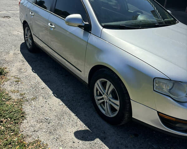 Серый Фольксваген Пассат, объемом двигателя 1.97 л и пробегом 338 тыс. км за 6100 $, фото 6 на Automoto.ua