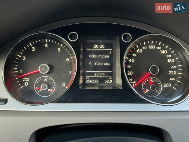 Серый Фольксваген Пассат, объемом двигателя 1.4 л и пробегом 256 тыс. км за 6800 $, фото 5 на Automoto.ua
