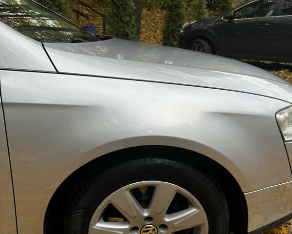 Серый Фольксваген Пассат, объемом двигателя 1.97 л и пробегом 330 тыс. км за 7499 $, фото 10 на Automoto.ua