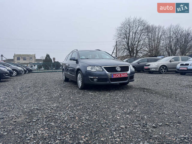 Серый Фольксваген Пассат, объемом двигателя 1.6 л и пробегом 243 тыс. км за 6450 $, фото 6 на Automoto.ua