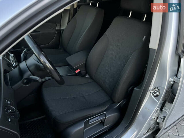 Сірий Фольксваген Пассат, об'ємом двигуна 2 л та пробігом 295 тис. км за 6999 $, фото 26 на Automoto.ua