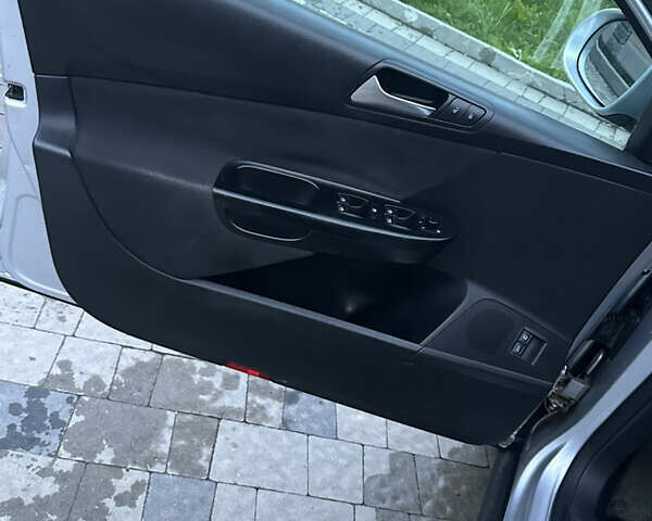 Серый Фольксваген Пассат, объемом двигателя 1.97 л и пробегом 270 тыс. км за 7000 $, фото 14 на Automoto.ua