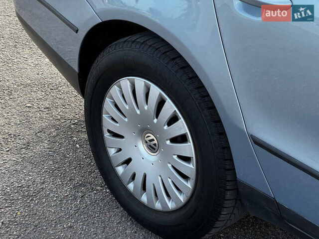 Сірий Фольксваген Пассат, об'ємом двигуна 1.9 л та пробігом 250 тис. км за 5350 $, фото 15 на Automoto.ua
