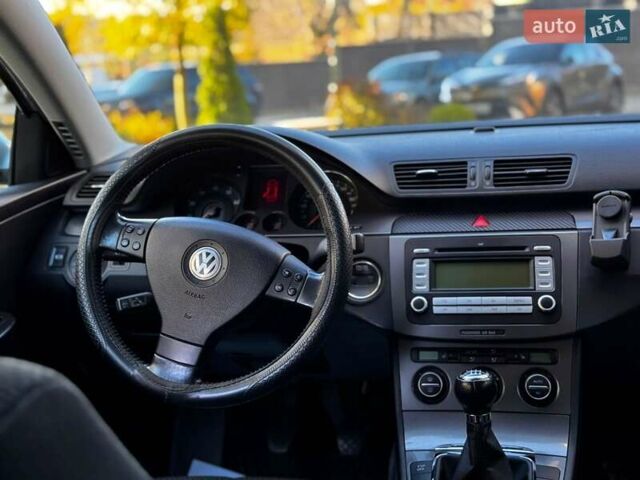 Сірий Фольксваген Пассат, об'ємом двигуна 1.4 л та пробігом 306 тис. км за 4900 $, фото 55 на Automoto.ua