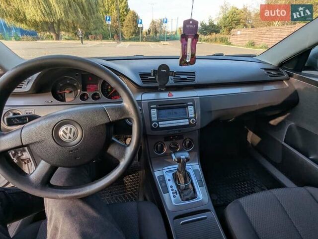 Фольксваген Пассат 2008 в Здолбунове на Automoto.ua Серый Фольксваген Пассат, объемом двигателя 2 л и пробегом 400 тыс. км за 5899 $, фото 13 на Automoto.ua