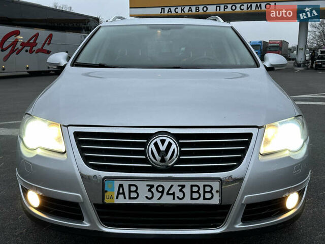 Серый Фольксваген Пассат, объемом двигателя 1.8 л и пробегом 227 тыс. км за 7450 $, фото 1 на Automoto.ua