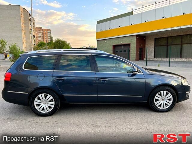 Серый Фольксваген Пассат, объемом двигателя 2 л и пробегом 217 тыс. км за 7200 $, фото 4 на Automoto.ua