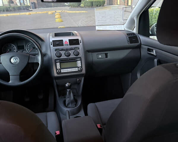 Сірий Фольксваген Пассат, об'ємом двигуна 1.8 л та пробігом 199 тис. км за 7500 $, фото 38 на Automoto.ua