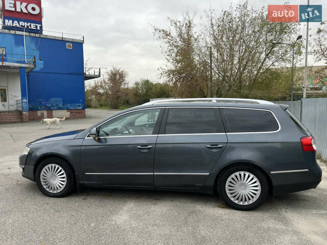 Серый Фольксваген Пассат, объемом двигателя 1.97 л и пробегом 300 тыс. км за 5000 $, фото 4 на Automoto.ua