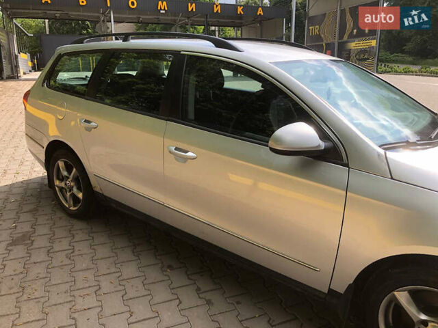 Сірий Фольксваген Пассат, об'ємом двигуна 1.97 л та пробігом 306 тис. км за 4600 $, фото 6 на Automoto.ua