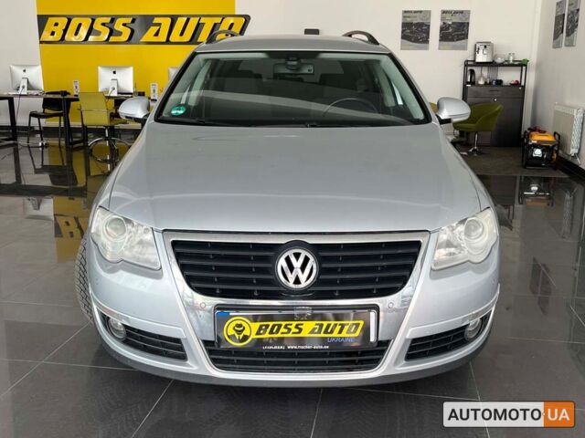 Серый Фольксваген Пассат, объемом двигателя 2 л и пробегом 219 тыс. км за 7900 $, фото 1 на Automoto.ua