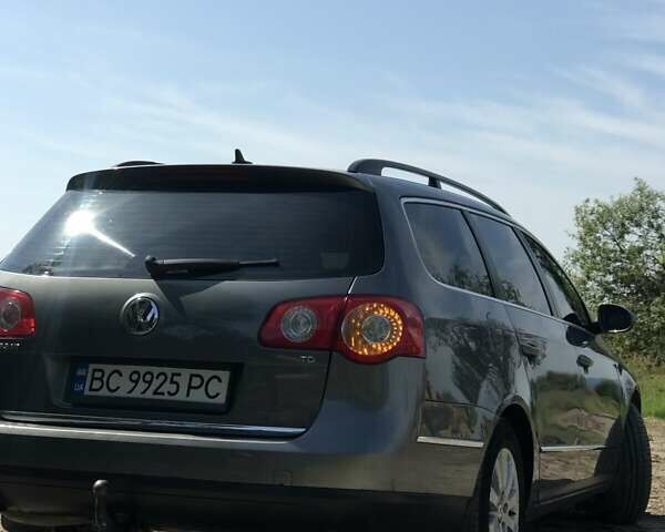 Сірий Фольксваген Пассат, об'ємом двигуна 1.9 л та пробігом 254 тис. км за 6250 $, фото 1 на Automoto.ua