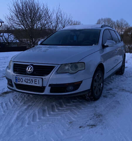 Сірий Фольксваген Пассат, об'ємом двигуна 2 л та пробігом 306 тис. км за 5900 $, фото 1 на Automoto.ua
