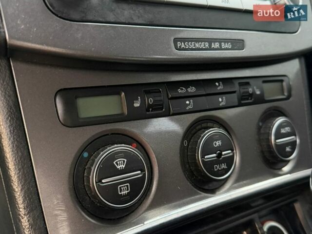 Серый Фольксваген Пассат, объемом двигателя 1.97 л и пробегом 274 тыс. км за 4899 $, фото 23 на Automoto.ua