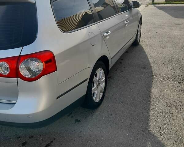 Серый Фольксваген Пассат, объемом двигателя 2 л и пробегом 311 тыс. км за 6999 $, фото 18 на Automoto.ua