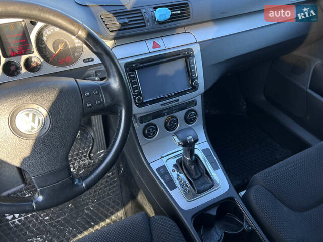 Серый Фольксваген Пассат, объемом двигателя 1.97 л и пробегом 313 тыс. км за 5490 $, фото 17 на Automoto.ua