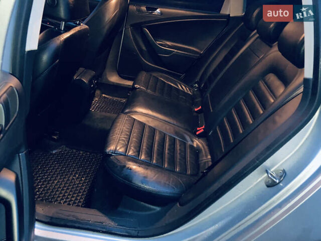 Сірий Фольксваген Пассат, об'ємом двигуна 2 л та пробігом 289 тис. км за 7142 $, фото 2 на Automoto.ua