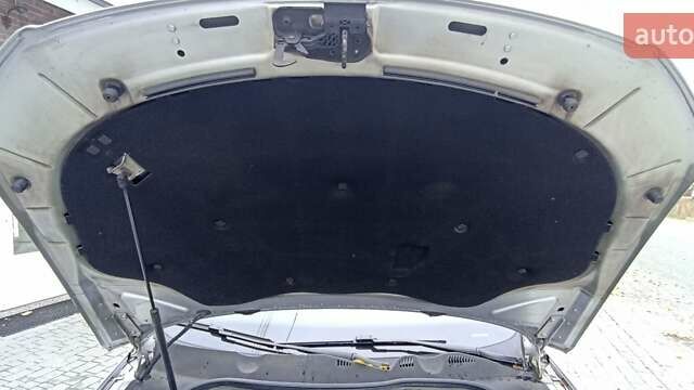 Серый Фольксваген Пассат, объемом двигателя 1.8 л и пробегом 220 тыс. км за 6300 $, фото 11 на Automoto.ua