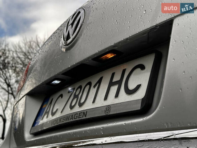 Серый Фольксваген Пассат, объемом двигателя 1.97 л и пробегом 349 тыс. км за 4850 $, фото 19 на Automoto.ua