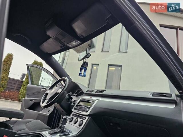 Серый Фольксваген Пассат, объемом двигателя 1.97 л и пробегом 302 тыс. км за 4950 $, фото 71 на Automoto.ua