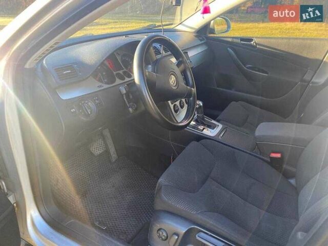 Сірий Фольксваген Пассат, об'ємом двигуна 2 л та пробігом 275 тис. км за 5700 $, фото 8 на Automoto.ua