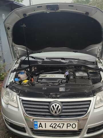 Сірий Фольксваген Пассат, об'ємом двигуна 1.8 л та пробігом 131 тис. км за 6500 $, фото 5 на Automoto.ua