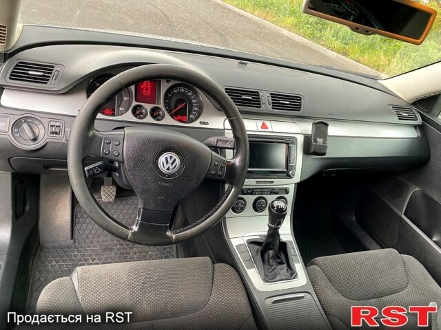 Сірий Фольксваген Пассат, об'ємом двигуна 2 л та пробігом 351 тис. км за 5000 $, фото 9 на Automoto.ua