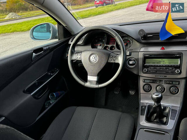 Сірий Фольксваген Пассат, об'ємом двигуна 1.9 л та пробігом 250 тис. км за 5350 $, фото 20 на Automoto.ua