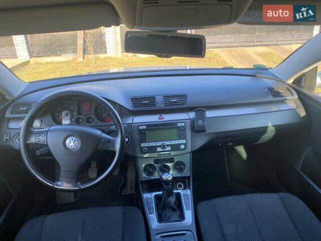 Сірий Фольксваген Пассат, об'ємом двигуна 1.9 л та пробігом 300 тис. км за 6700 $, фото 9 на Automoto.ua