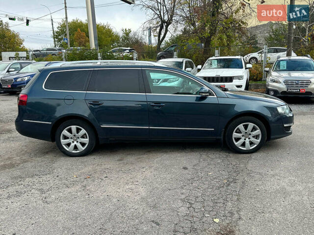 Серый Фольксваген Пассат, объемом двигателя 1.8 л и пробегом 292 тыс. км за 8740 $, фото 5 на Automoto.ua