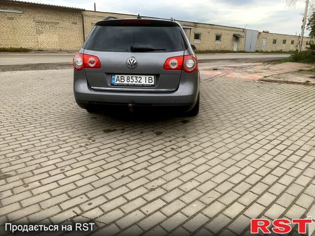 Серый Фольксваген Пассат, объемом двигателя 2 л и пробегом 315 тыс. км за 5800 $, фото 7 на Automoto.ua