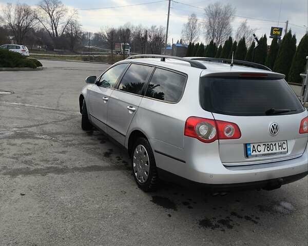 Серый Фольксваген Пассат, объемом двигателя 1.97 л и пробегом 222 тыс. км за 5400 $, фото 9 на Automoto.ua