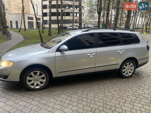 Сірий Фольксваген Пассат, об'ємом двигуна 1.97 л та пробігом 300 тис. км за 5700 $, фото 6 на Automoto.ua