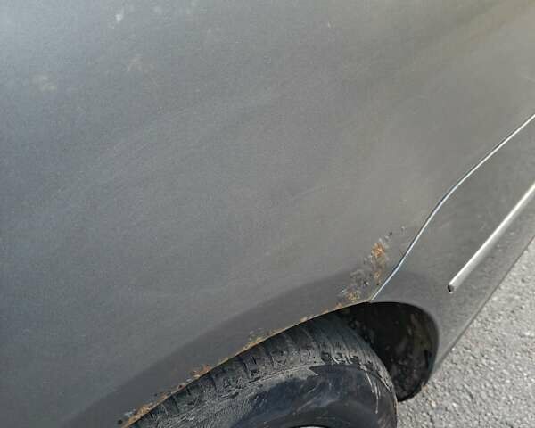 Серый Фольксваген Пассат, объемом двигателя 2 л и пробегом 304 тыс. км за 4900 $, фото 24 на Automoto.ua