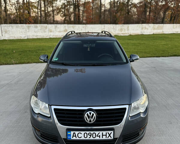 Сірий Фольксваген Пассат, об'ємом двигуна 1.97 л та пробігом 377 тис. км за 6500 $, фото 8 на Automoto.ua