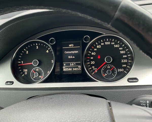 Сірий Фольксваген Пассат, об'ємом двигуна 1.97 л та пробігом 367 тис. км за 8300 $, фото 12 на Automoto.ua