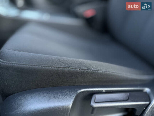 Серый Фольксваген Пассат, объемом двигателя 1.4 л и пробегом 211 тыс. км за 6750 $, фото 51 на Automoto.ua