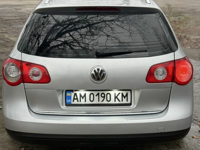 Серый Фольксваген Пассат, объемом двигателя 1.4 л и пробегом 318 тыс. км за 4400 $, фото 3 на Automoto.ua