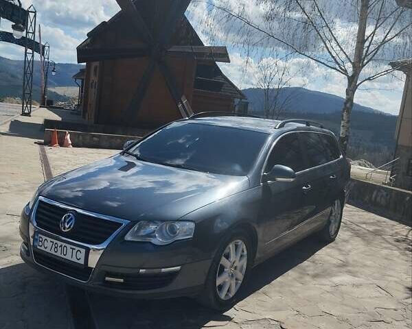 Сірий Фольксваген Пассат, об'ємом двигуна 1.6 л та пробігом 280 тис. км за 8400 $, фото 5 на Automoto.ua